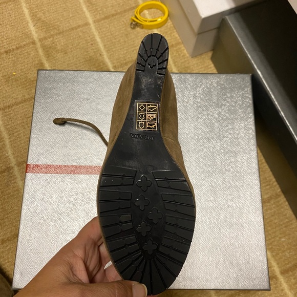 Brand new in box Prada wedge lace up boot - Picture 3 of 4